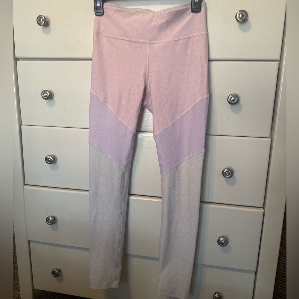 Outdoor Voices 7/8 Spring Leggings Size S